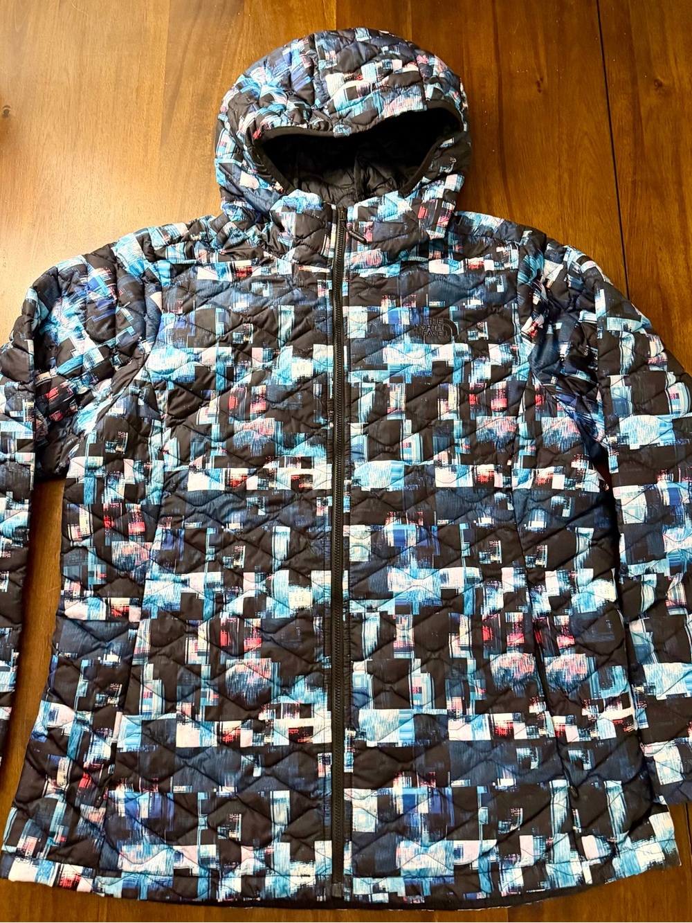 The North Face Thermoball Hooded Jacket in Black & Blue